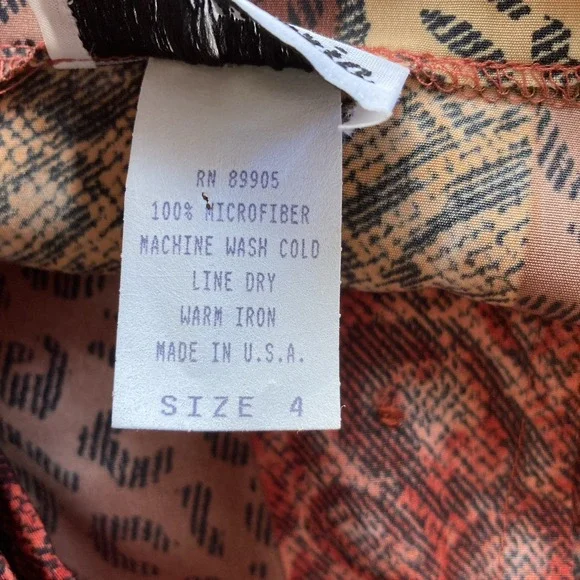 Vintage 90's Skirt Size 4 (XS) Red Multicolor Animal Print Long Artsy Retro Boho - Picture 14 of 16